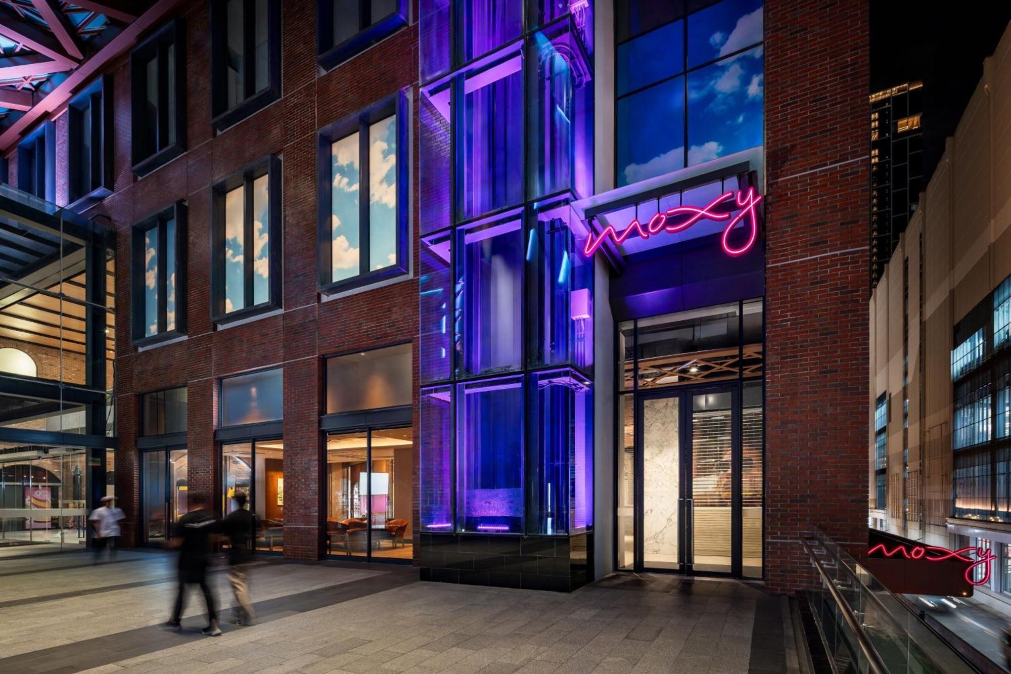 Moxy Bangkok Ratchaprasong Hotel Kültér fotó