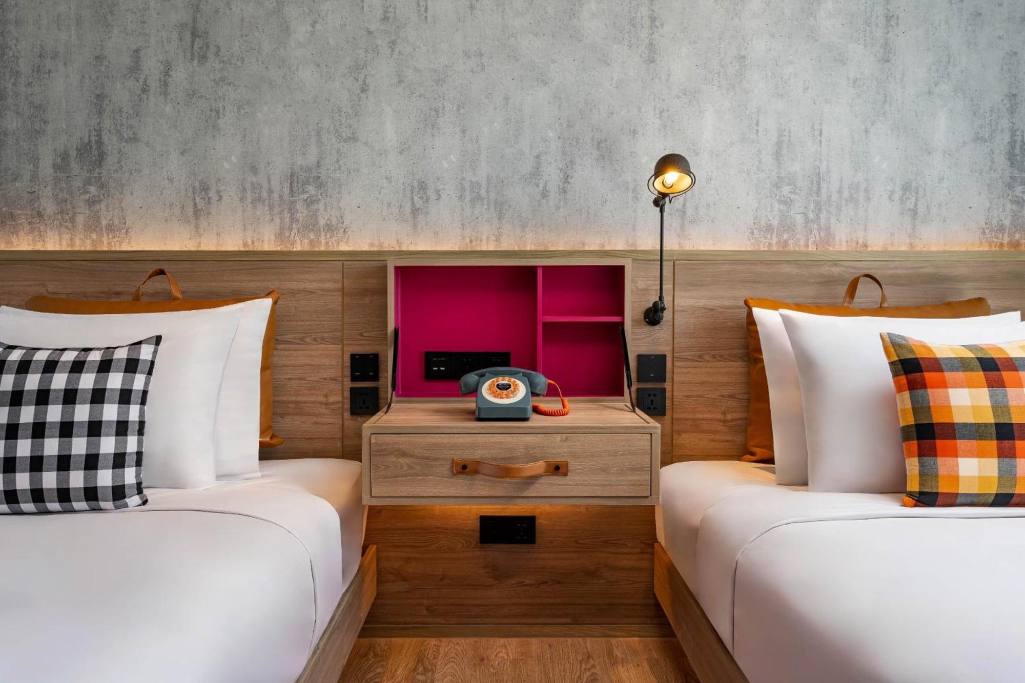 Moxy Bangkok Ratchaprasong Hotel Kültér fotó