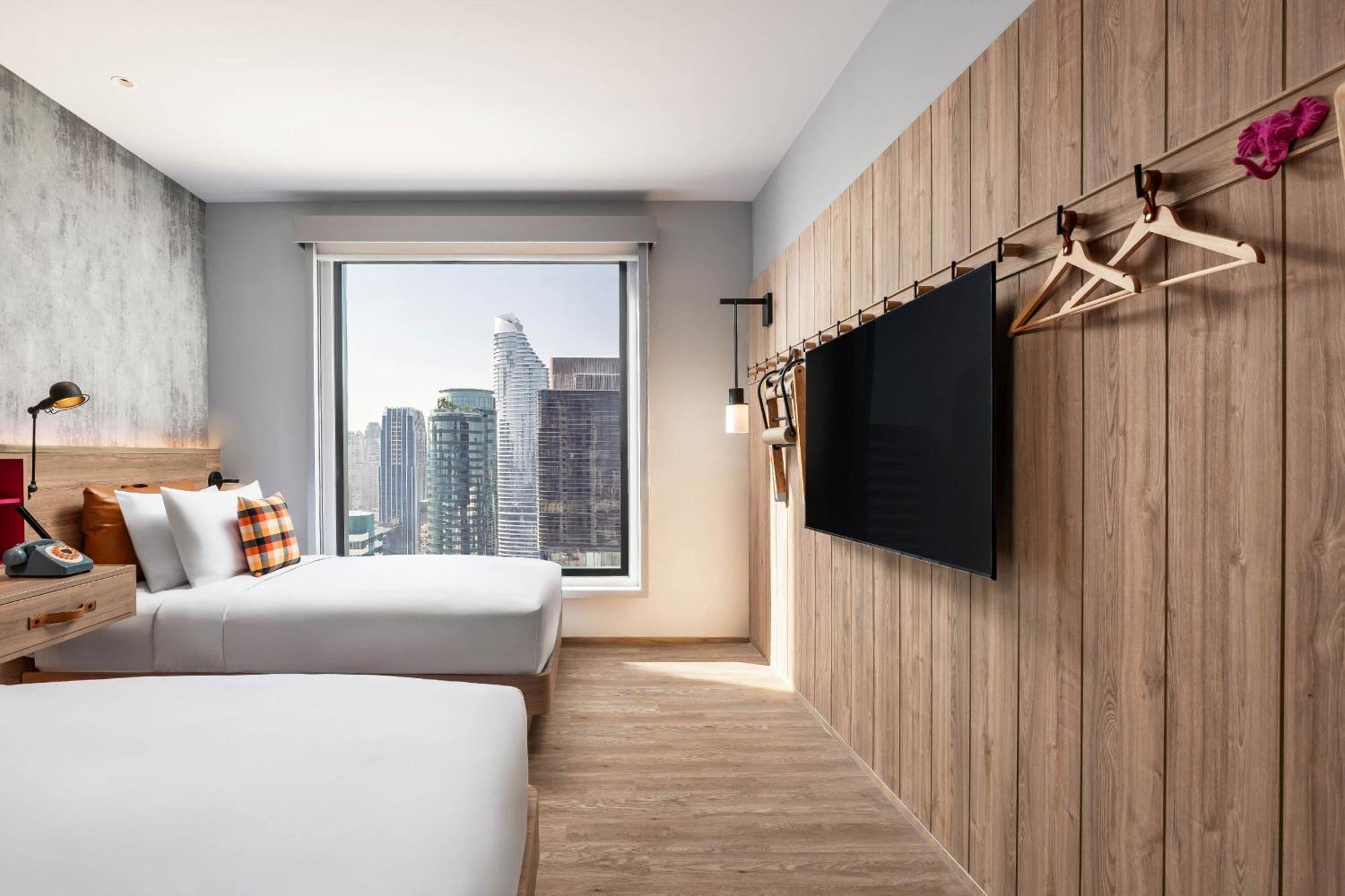 Moxy Bangkok Ratchaprasong Hotel Kültér fotó